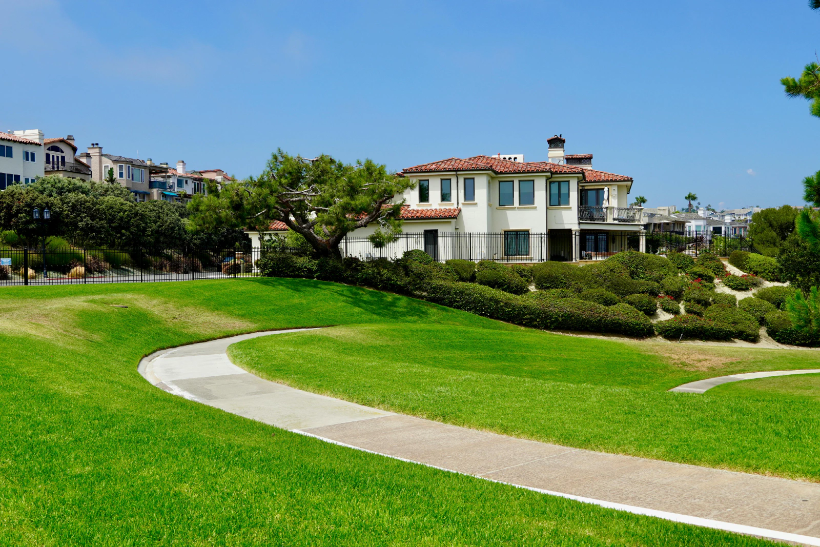 Join the Gard'N Yard team